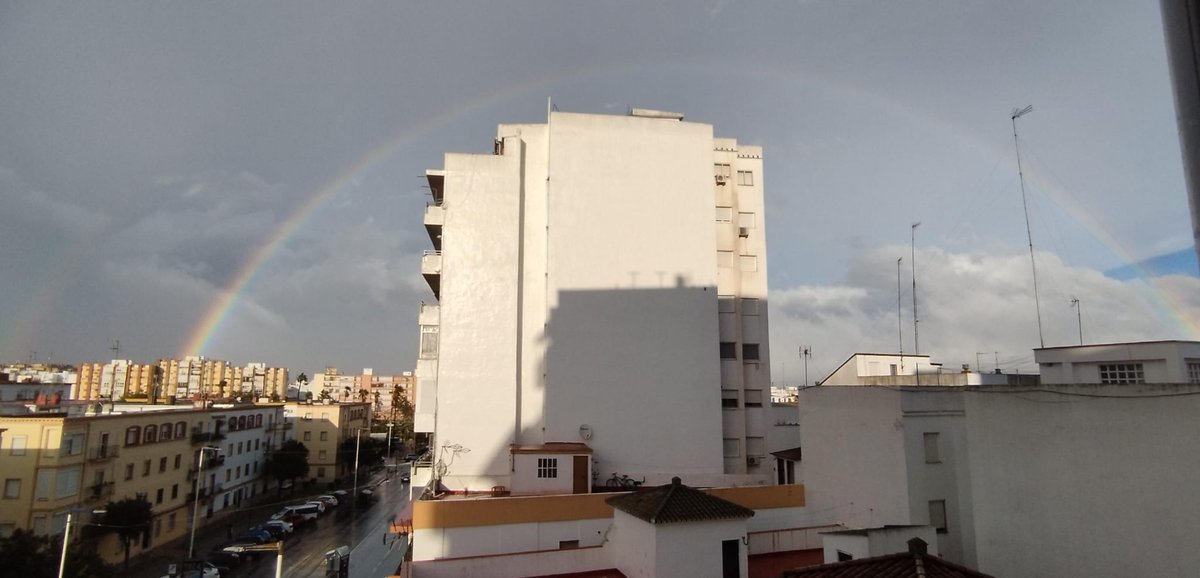 diegojuanleon's tweet photo. Arcoiris en Huelva🌈

#Huelva
@huelva_info https://t.co/4gXzvz3VXf