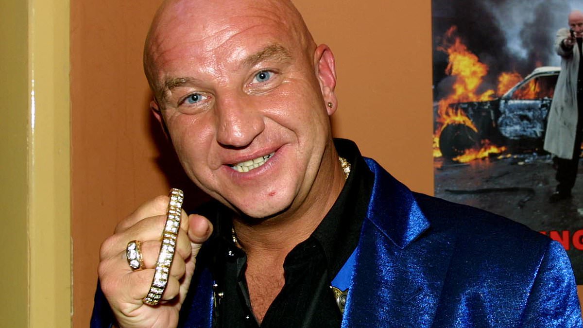 East End gangster-turned-actor Dave Courtney is dead aged 64: Notorious hardman who was an associate of the Krays shoots himself at home trib.al/opf9nh4