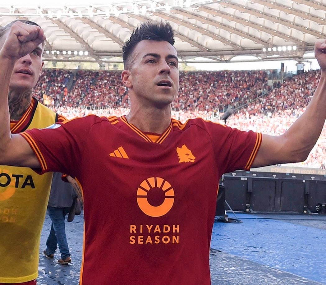 Stephan El Shaarawy (@officialel92) on Twitter photo Ogni parola è superflua,
Grazie ROMA !! 
Vivo per questo 🙏🏼❤️⚽️ Ogni parola è superflua,
Grazie ROMA !! 
Vivo per questo 🙏🏼❤️⚽️