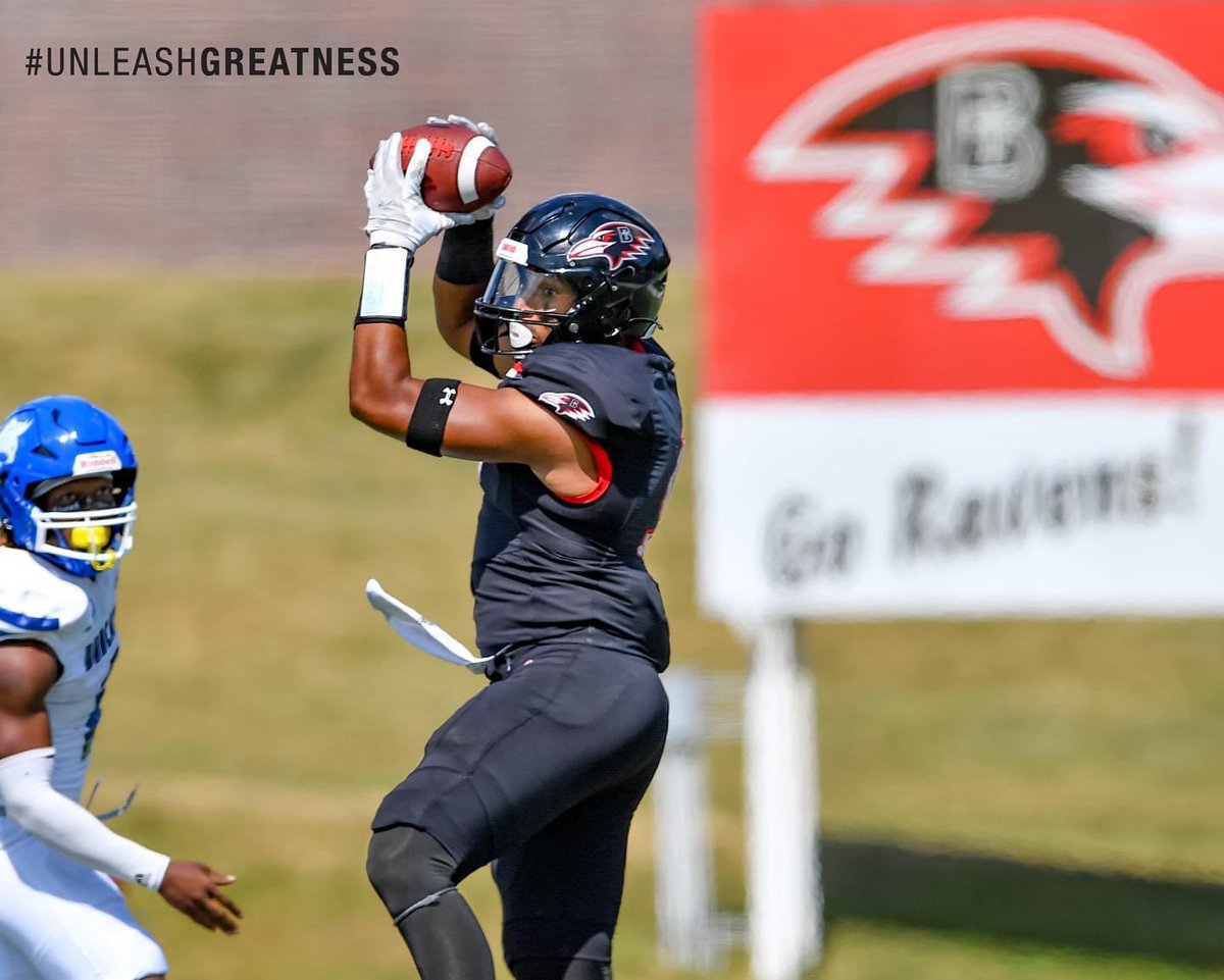coach_JLeonard's tweet photo. It’s everyone’s favorite football holiday! Happy National Tight Ends Day from the mules at Benedictine College! https://t.co/o0Af9X8nqL