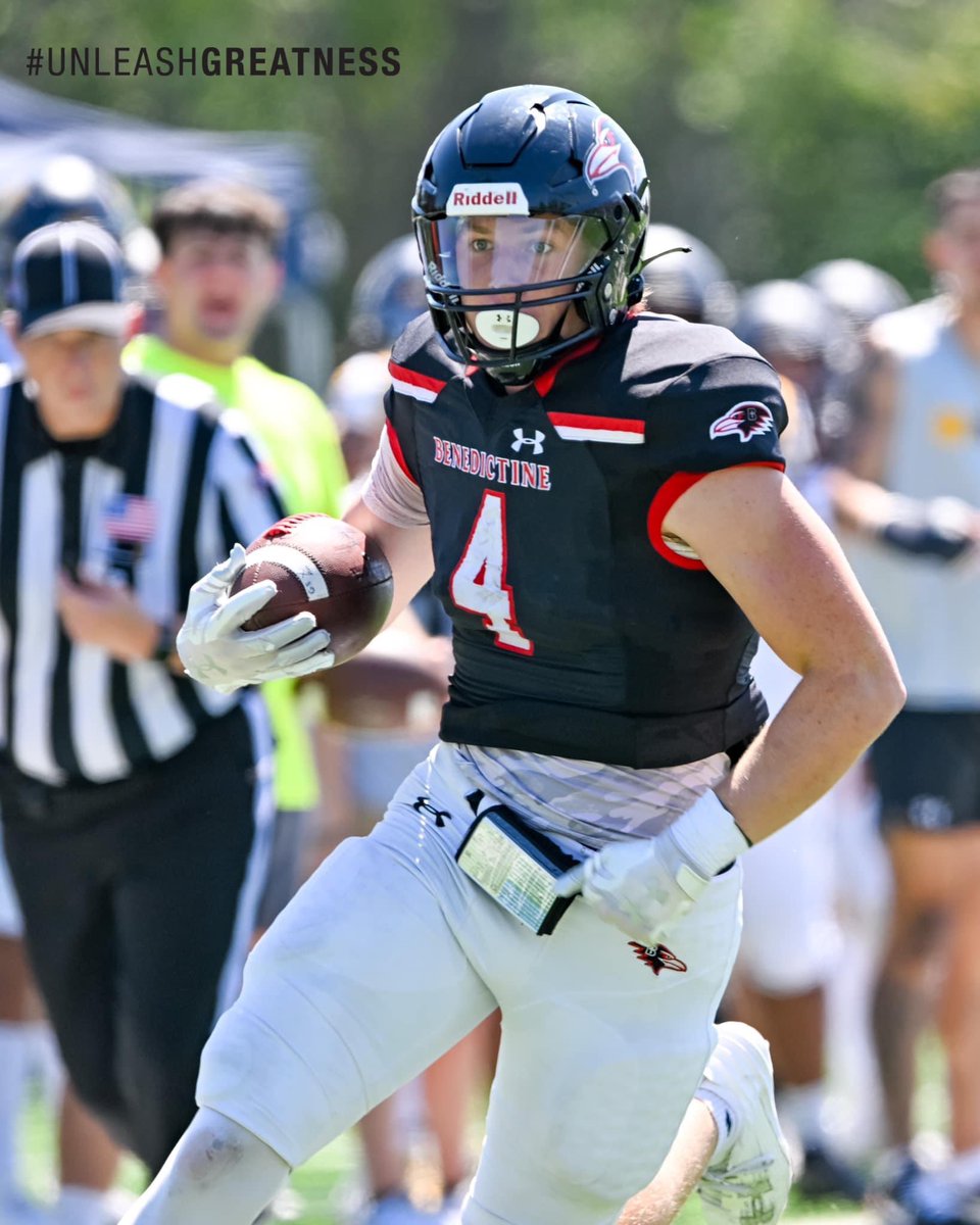 coach_JLeonard's tweet photo. It’s everyone’s favorite football holiday! Happy National Tight Ends Day from the mules at Benedictine College! https://t.co/o0Af9X8nqL