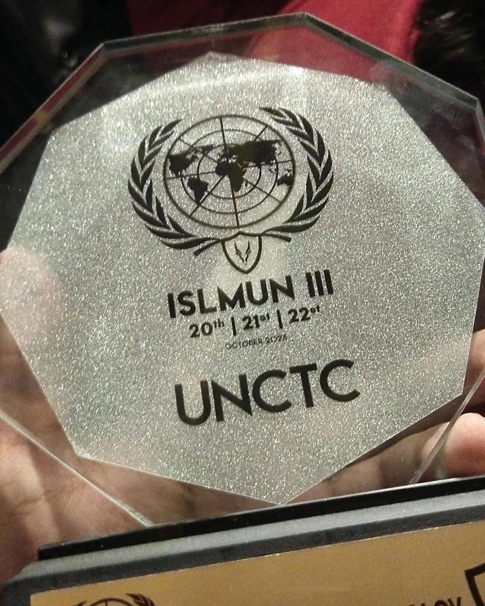 Law_GCU's tweet photo. Muhammad Mekaal Mirza-newly admitted student of Dr Muhammad Iqbal Law School won 🏆 Outstanding Diplomacy Award (one of the most competitive competitions) in Lahore MUN Circuit at International School of Lahore. GCU was the only public sector institute to won a shield there.
#GCU https://t.co/G0fTHrZsbR