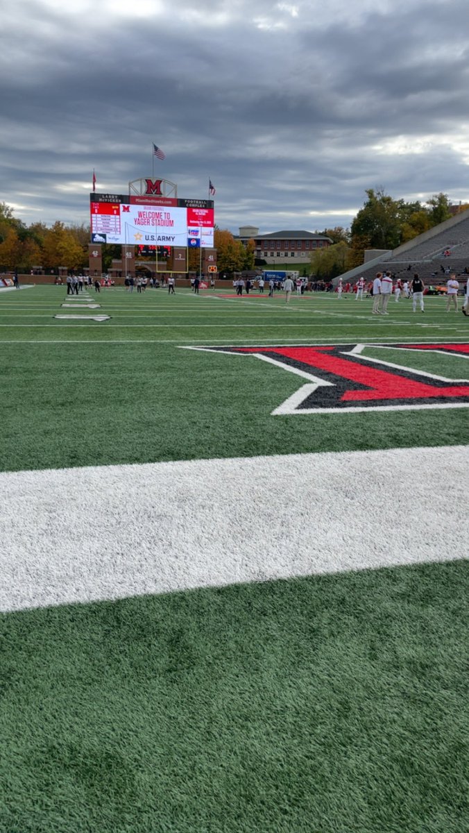 I had a great time <a href="/MiamiOHFootball/">Miami Football</a>, thanks for having me.@RedHawksRecruit <a href="/Martin_Miami_HC/">Chuck Martin</a>