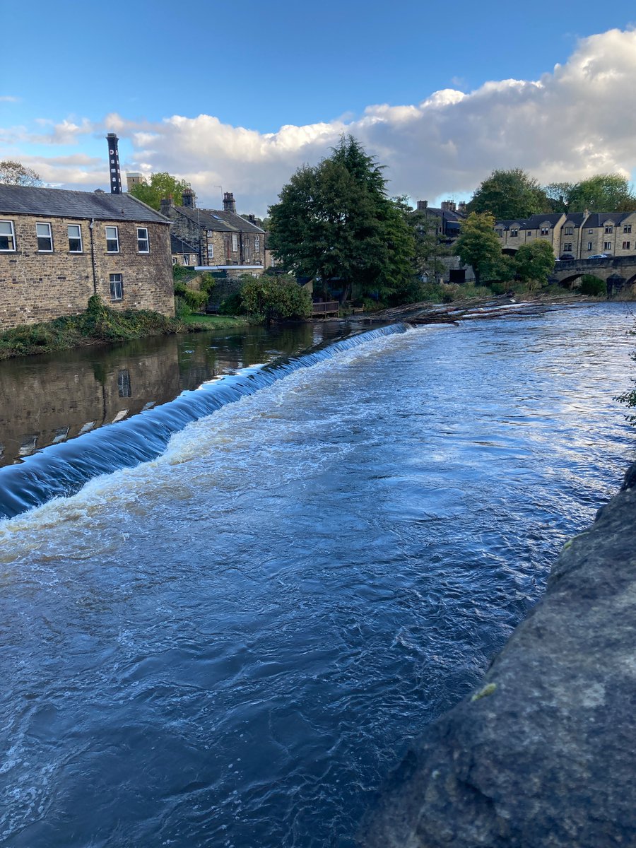 lovely walk today. much needed after spending the last two days cooped up indoors. rest is as important as exercise. #bingley #riveraire #airevalley