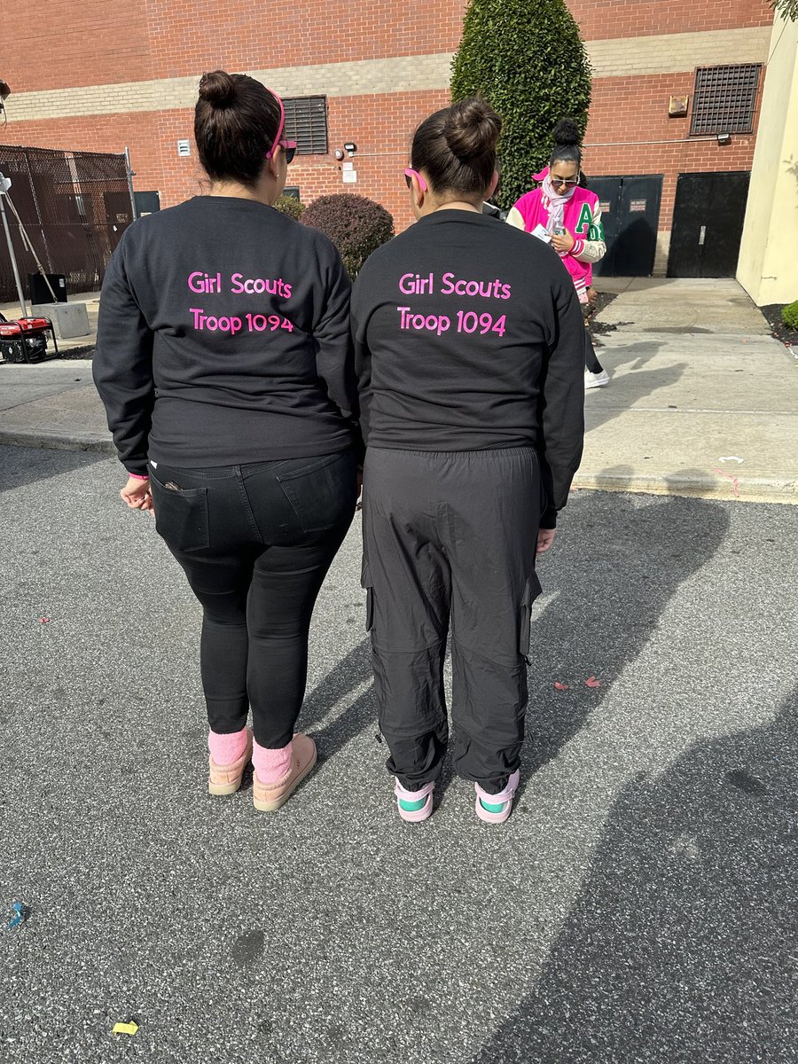 Troop 1094 doesn’t fight alone! #BreastCancerAwareness #hope #girlscouts <a href="/girlscoutsnyc/">Girl Scouts NYC</a> <a href="/NYCSchools/">NYC Public Schools</a> <a href="/CSD10Bronx/">CSD10</a>
