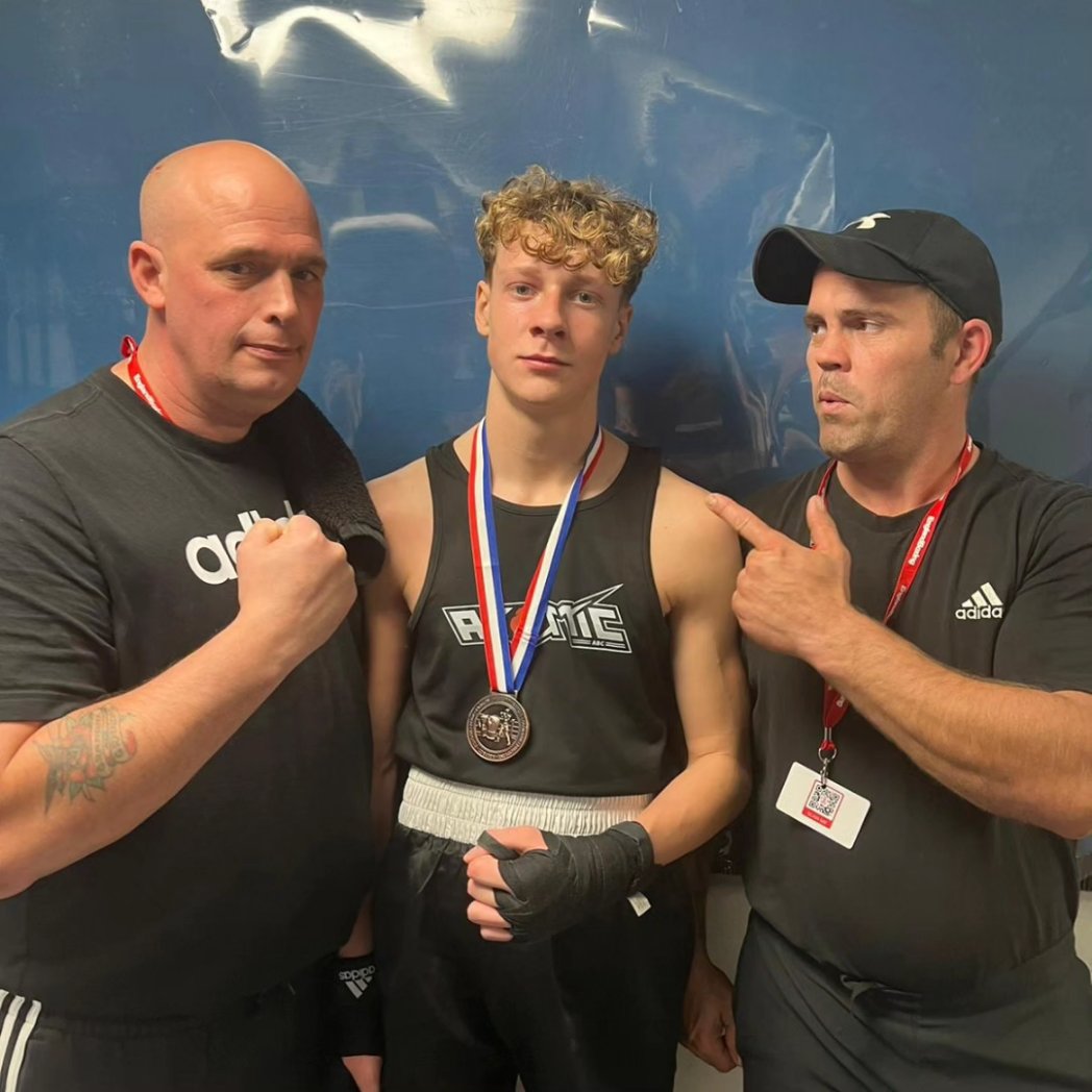atomicabcboxing's tweet image. A fantastic day of boxing 🥊 Thank you to @alive_abc for having us 

A massive well done to LJ and Hamish 
Smashed it lads 🥊💥🥊

@atomicboxingclub 
#boxing
#Englandboxing 
#Farnham
#smashedit