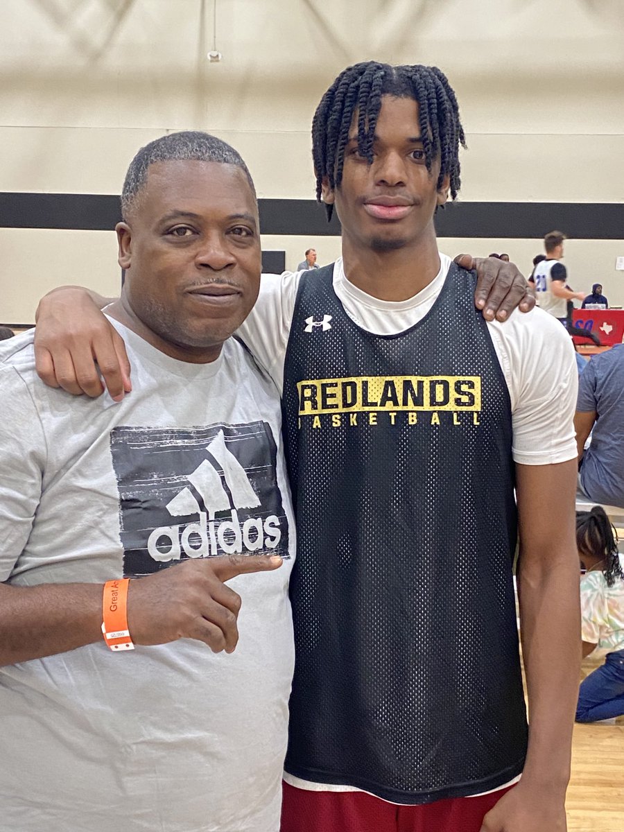 Great time watching my guy Devin Lewis today at the SWAC in the Junior College Showcase keep grinding Devin we are super proud of you .#CCHOOPSTHEBROTHERHOOD