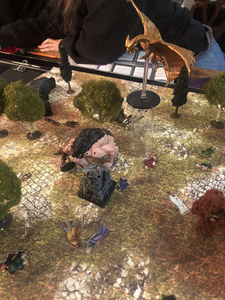 mastersofmb's tweet photo. Giants &amp; dragons galore! Pics from this weekend’s game.

#rpg #ttrpg #dnd #dnd5e #dungeonsanddragons #5e #d20 #pathfinder #pathfinder2e #dungeonmaster #gamemaster #rpgnetwork #mastersofmakebelieve #retrorpg #retrorpgpodcast #dungeonmagazine #wotc #dice #games #criticalrole https://t.co/nzbFPpEDJm