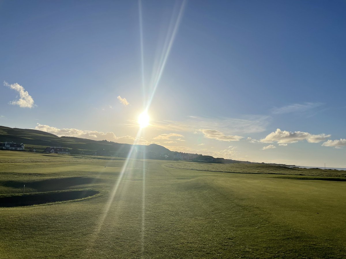 nice_stuart's tweet image. Stunning day @machgolf course in fabulous condition for late October @Jack27440458