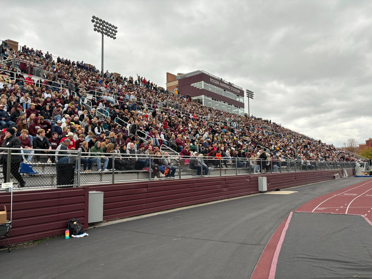 ICYMI: Roger Harring Stadium at Veterans Memorial Field Sports Complex record crowd of 5,414 for <a href="/UWLEagleFB/">UW-La Crosse Football</a> 31-28 victory over UW-Oshkosh on Saturday. Go Eagles! 🏟️
