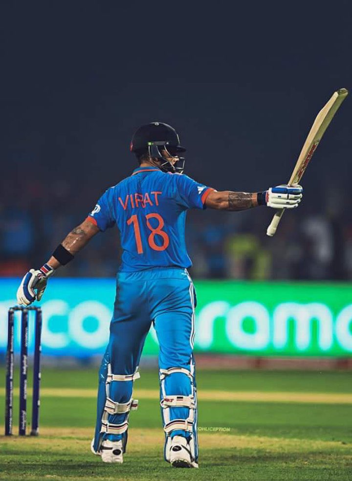 Fanatics_19's tweet photo. Cricket will never ever see a batter like Virat Kohli. He is a chase master. A beast.
#ViratKohli #ViratKohli𓃵 #INDvsNZ 
#NZvsIND #CWC23 https://t.co/u2RoW78Fwc