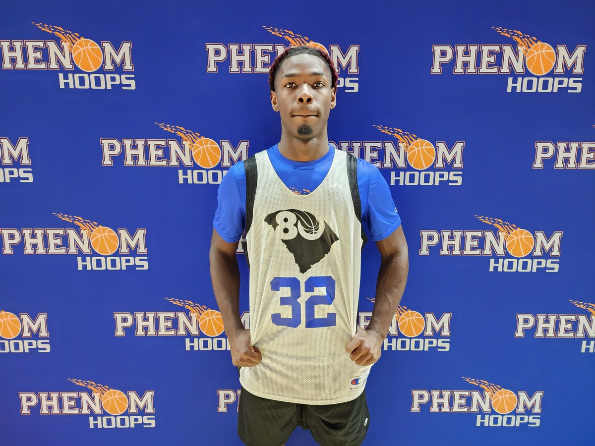 2025 Tyj Jones (Laurens) has captured more of my attention today. Really playing hard and competing on both ends, doing the little things for his team, being a defensive impact, but also bringing a scoring presence to the court. #SCTop80 #PhenomHoops