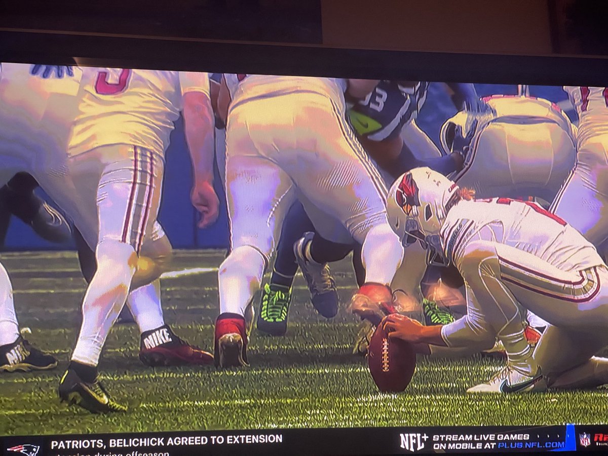 mikefreemanNFL's tweet photo. Oh no https://t.co/vFPR4gY32M