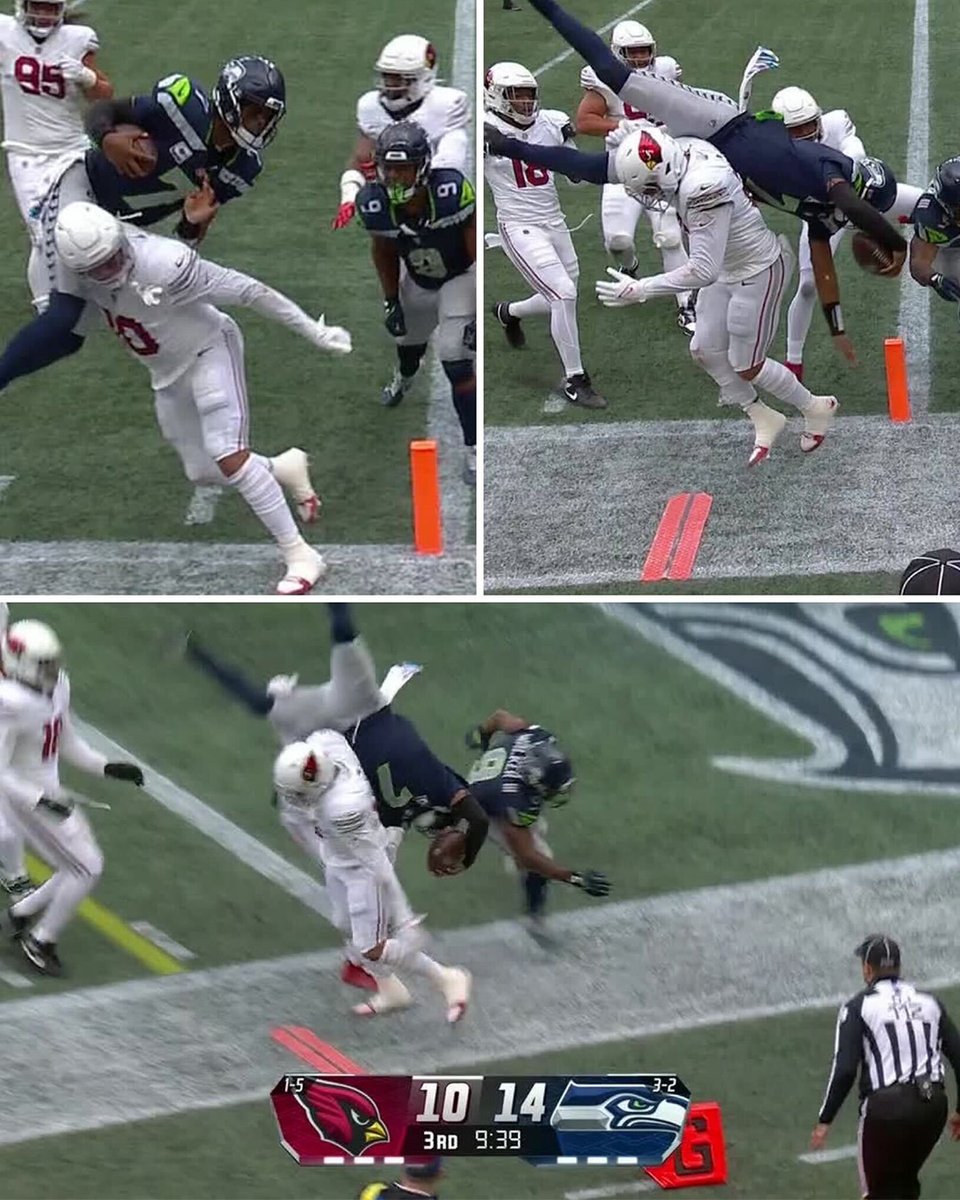 Geno Smith went airborne trying to score this TD 😳