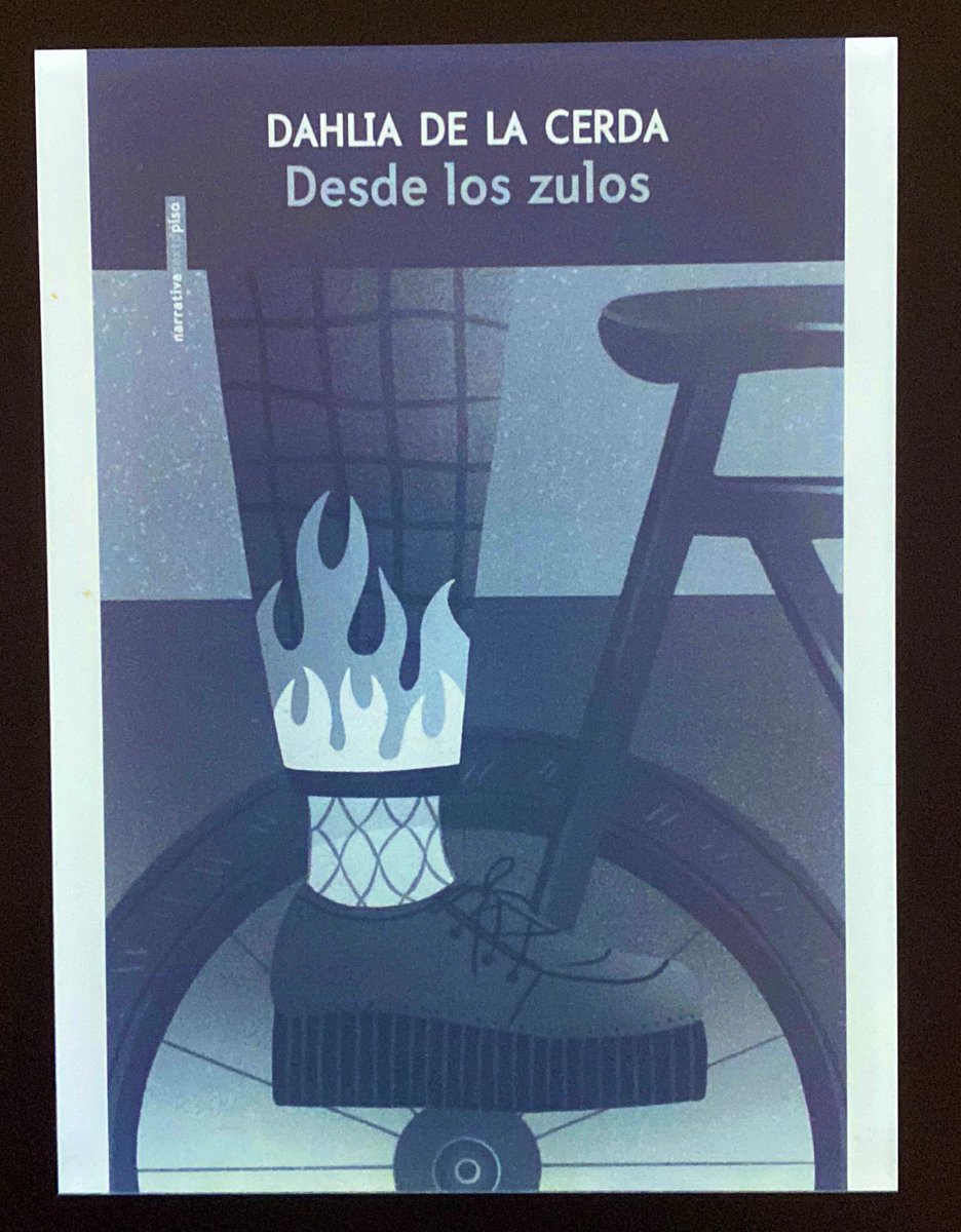 edithgodinez's tweet photo. Tenemos que hablar sobre la importancia de construir un feminismo más allá de la blanquitud. Un feminismo articulado más allá de la opresión por sexo. Un feminismo que no universalice la experiencia de las mujeres bajo la excusa del <genero>. 
#Desdeloszulos  @DahliaBat  🔥 https://t.co/zZKeDaT8Tv