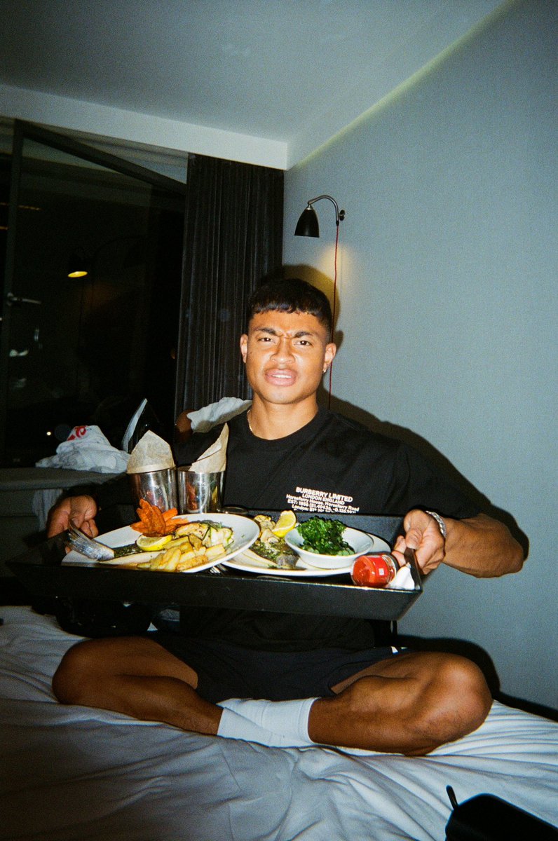 Tarylboothe's tweet image. Based