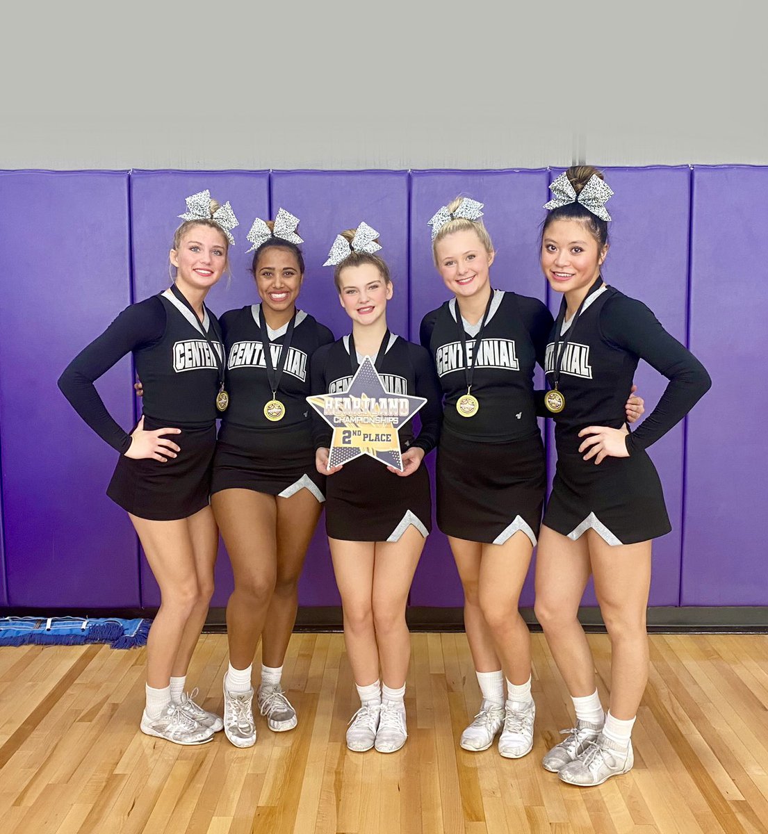 Jaguar Cheerleading tweet media