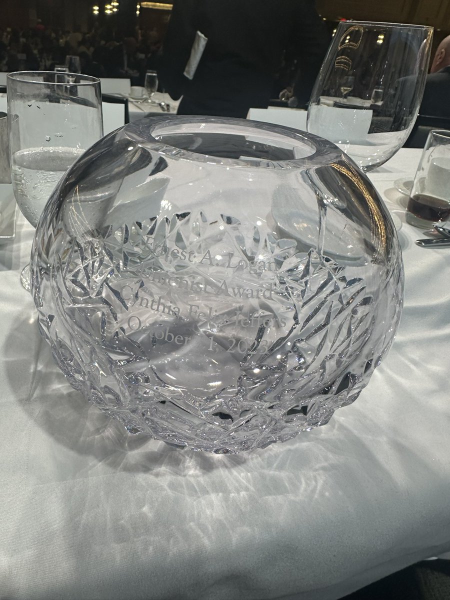 Cyn (@cyn518) on Twitter photo So grateful for the honor of being a recipient of the Ernest A. Logan Unionist Award. 💫Thank you <a href="/FollowCSA/">CSA</a> leadership for all do. We are CSA! <a href="/NYCEAA/">NYCEAA</a> <a href="/BlackCaucusCSA/">Black Caucus of the CSA</a> <a href="/owe_csa/">owe of csa</a> <a href="/EdfluencerU/">Black-EdFluencer United (BE-U)</a> <a href="/hrubio/">Henry D. Rubio</a> <a href="/rsinclairCSA/">Rosemarie Sinclair</a> <a href="/MabelSarduy/">Mabel Muniz-Sarduy</a> <a href="/Stabone2/">Saida Rodriguez-Tabone</a> #unionstrong So grateful for the honor of being a recipient of the Ernest A. Logan Unionist Award. 💫Thank you <a href="/FollowCSA/">CSA</a> leadership for all do. We are CSA! <a href="/NYCEAA/">NYCEAA</a> <a href="/BlackCaucusCSA/">Black Caucus of the CSA</a> <a href="/owe_csa/">owe of csa</a> <a href="/EdfluencerU/">Black-EdFluencer United (BE-U)</a> <a href="/hrubio/">Henry D. Rubio</a> <a href="/rsinclairCSA/">Rosemarie Sinclair</a> <a href="/MabelSarduy/">Mabel Muniz-Sarduy</a> <a href="/Stabone2/">Saida Rodriguez-Tabone</a> #unionstrong