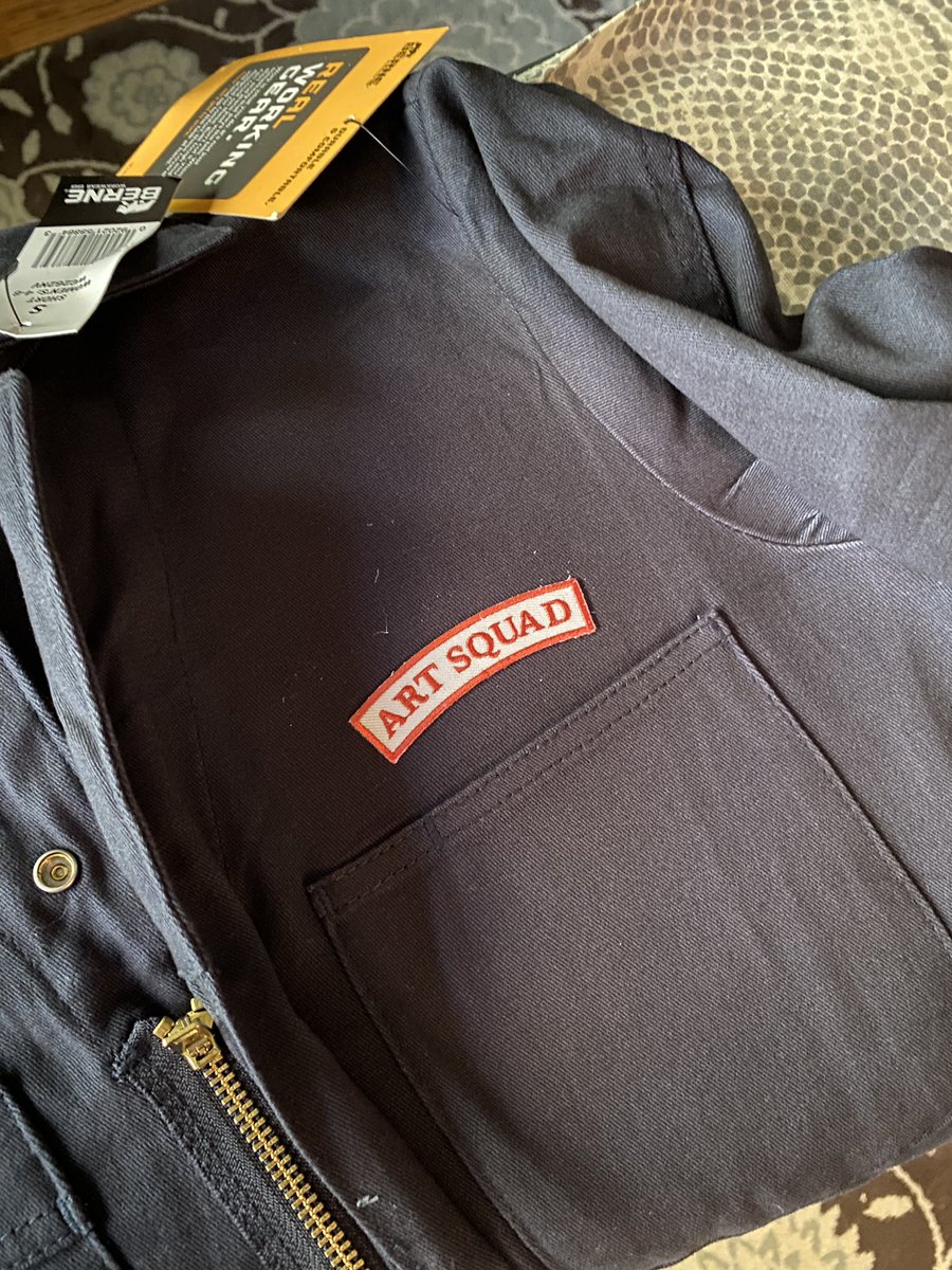 KincaidArt's tweet image. My bestie who teaches Art in NY sent me a patch for our matching coveralls. 🥰
WE ARE OFFICIALLY A SQUAD!
(30-500 more and we could qualify as a SQUADRON!)
Who’s with me!?!?! 🖖🏾🙌🏾👊🏾
#cobbartrocks 
#teachart 
#lovemyjob