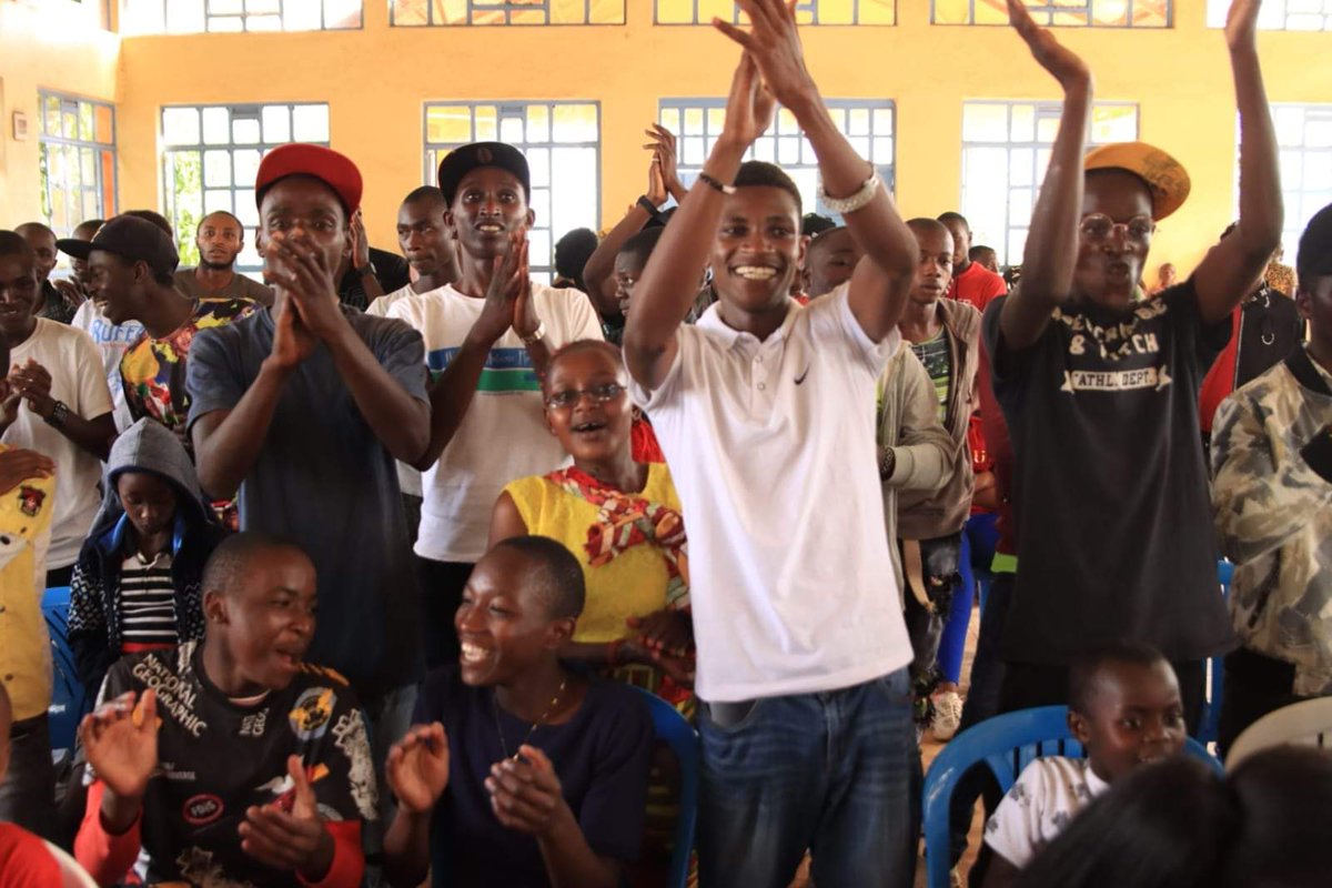 OleItumbi's tweet photo. Kirinyaga blessed us today with a fulfilling journey of community engagement. Alongside PS @muthonikenya, we kicked off at St. Matthew Ngiriambu, offering thanks for Njukiini MCA Cendi's election, and were moved by a powerful sermon on the beauty of Thanksgiving.

Next stop: St. Barnabas Mururi church, where we supported the Mothers Union in raising funds for a community kitchen. The talent search at Kiambui High School showcased incredible local talent - models, rappers, poets, dancers, and musicians.

The day concluded with a heartfelt visit to Mwaniki wa Mbutei's home, where we united to help a family in a medical emergency, alongside the community. It was a day of interaction, idea exchange, blessings, and valuable feedback. Feeling truly blessed and content