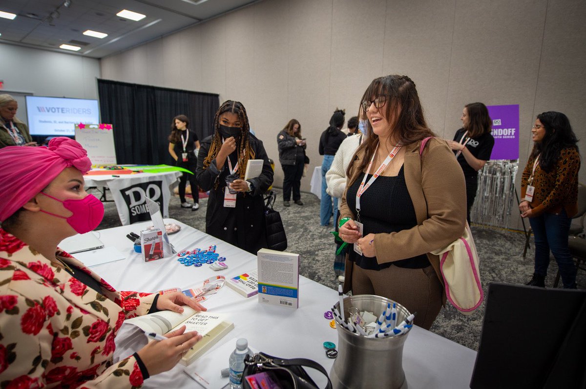 That’s a wrap! Thank you to everyone who made it out to Milwaukee this weekend to organize and strategize with us at the #WomensConvention2023. We’re building the feminist future we deserve, one person at a time. Thank you! 📸 cred: Melissa Miller & Janet McMillan