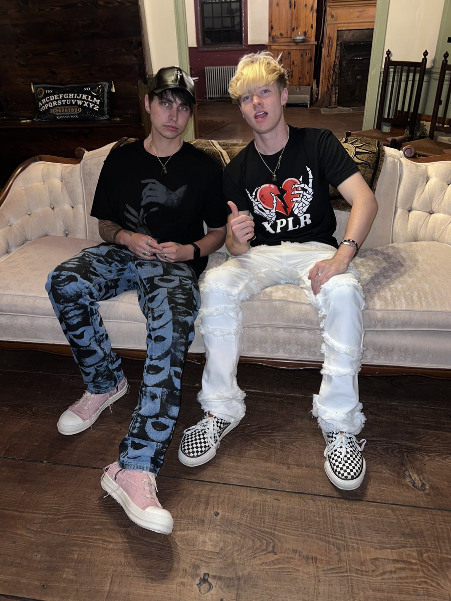 Sam and Colby tweet media