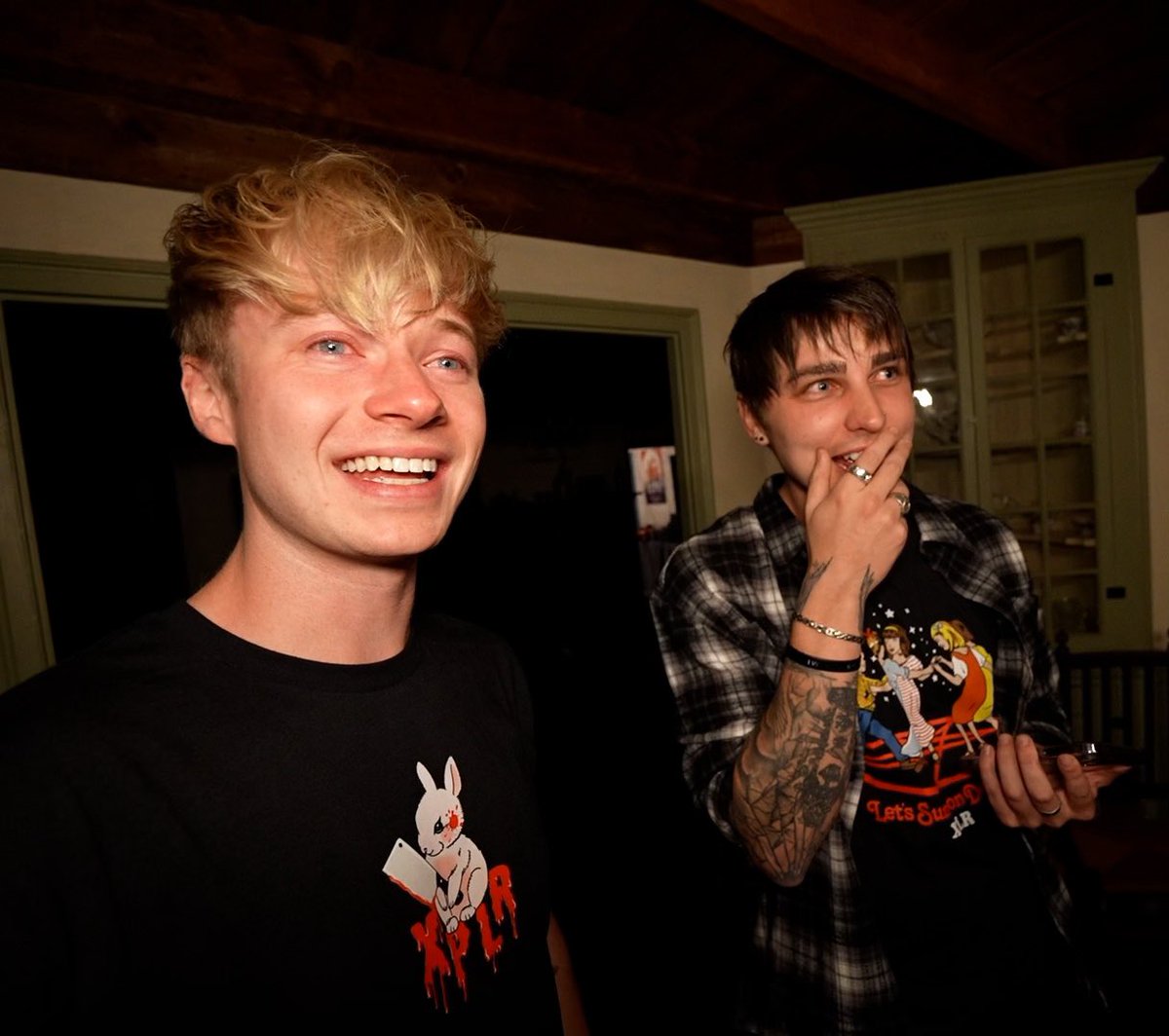 Sam and Colby tweet media