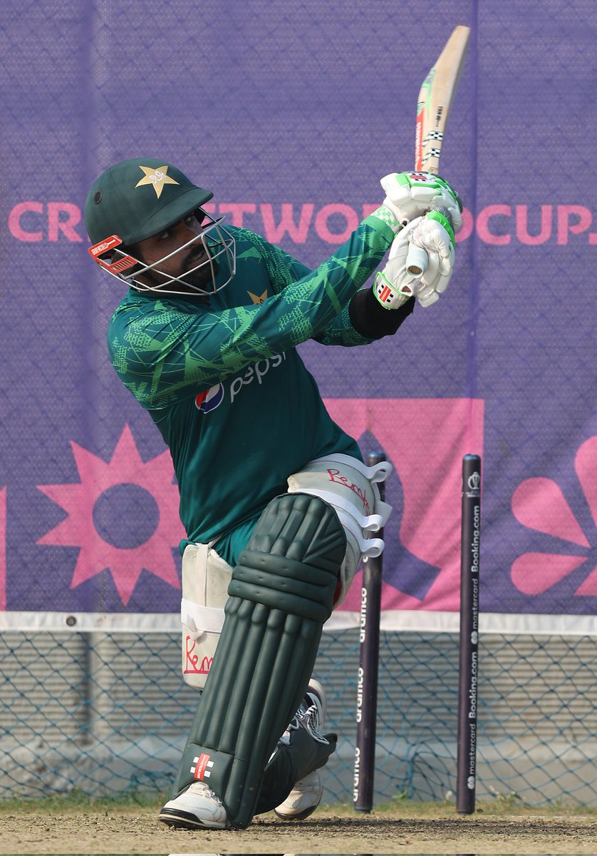 Farid Khan tweet media