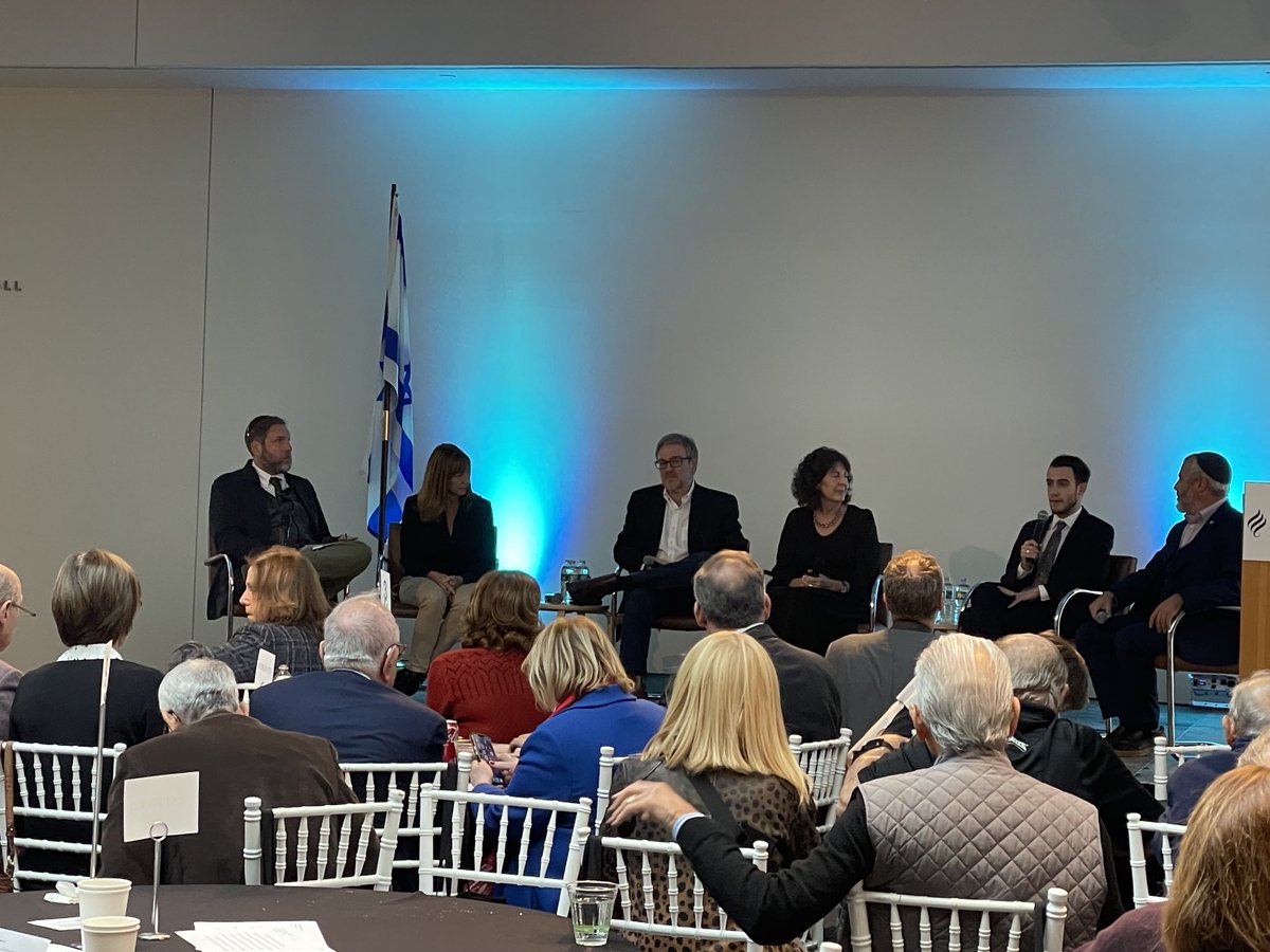 davidhazony's tweet photo. Big panel now on Israel, Sovereignty, and Democracy with Bret Stephens @dahliasc @blakeflayton @YishaiFleisher Sally Abrams - #jewishpriorities @unorthodox_pod @weitzmanmuseum https://t.co/Tb45iCqML6
