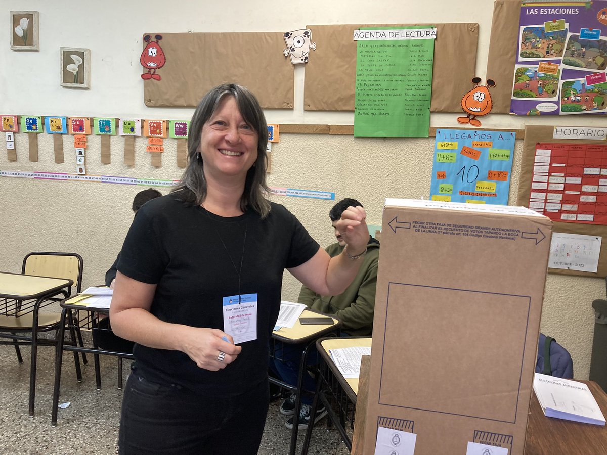 El 22 de octubre - Día Nacional del Derecho a la #Identidad

#VotemosConIdentidad

Si naciste entre 1975 y 1983 y dudás de tu origen o conocés a alguien que podría ser hijx de personas desaparecidas comunicate con abuelas.org.ar

#AhoraMásQueNunca te seguimos buscando