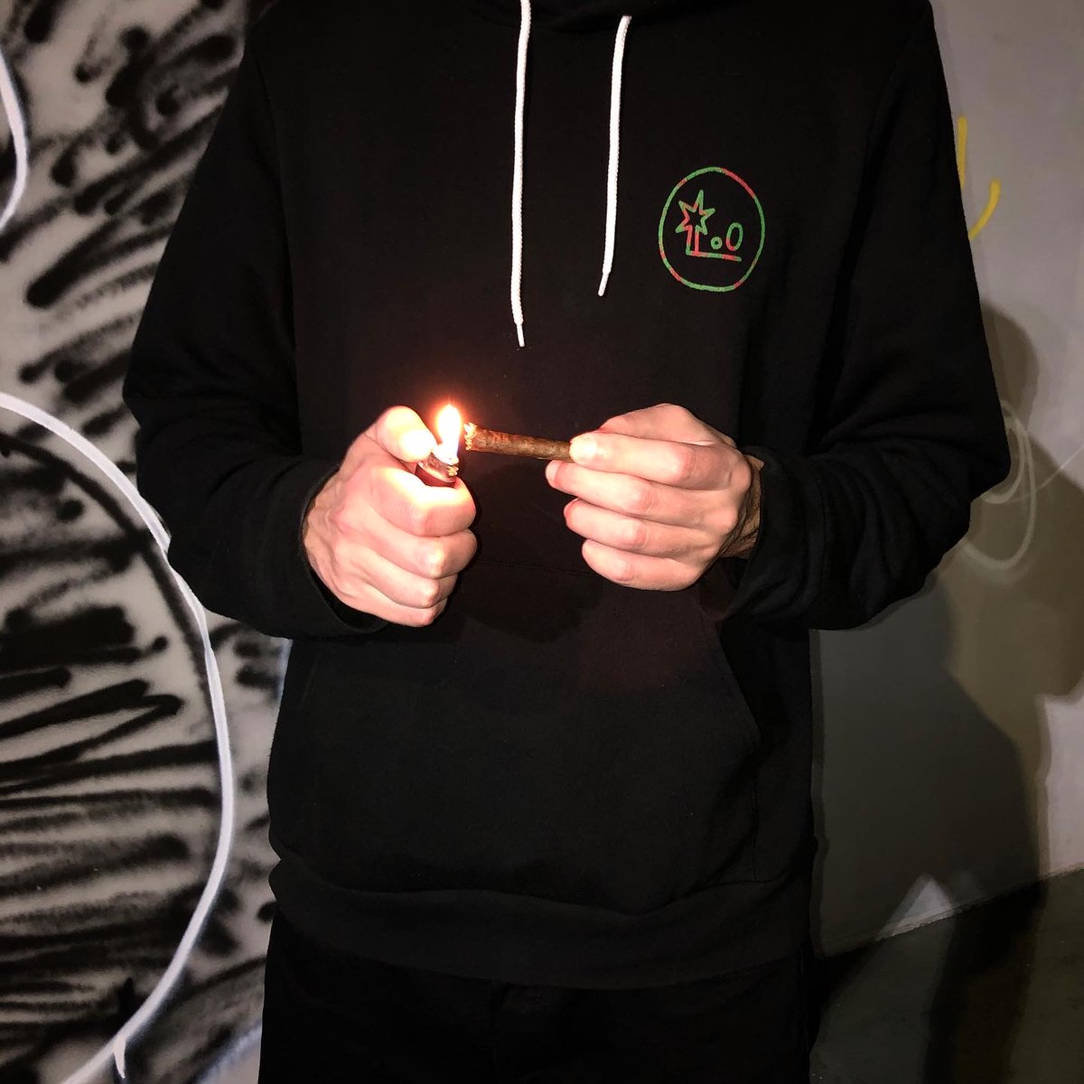 ZoneLush's tweet image. Bringing together the worlds of entertainment, lavish indulgence, and raw expression. The electricity of creativity sets the night on fire. Discover more via link in bio. #zonelush