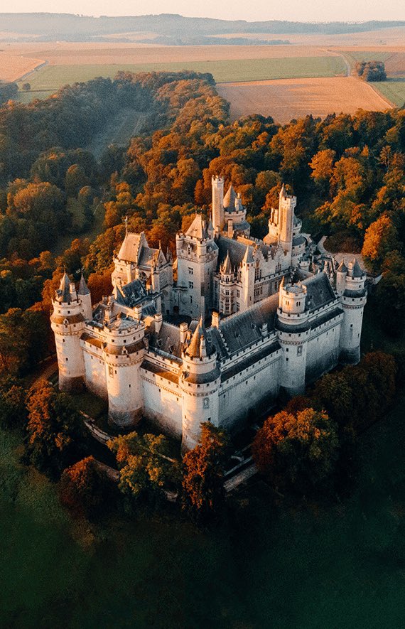 La France compte plus de 40 000 châteaux. Voici les 30 plus beaux ! - THREAD -