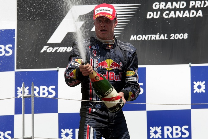 Formula0_versee's tweet photo. 70/70

O "Ice Man" @KimiF0  volta a vencer, @hamiltondof0 volta a pontuar e coulthard finalmente saí do 0 na temporada e temos festa na @RBRFZero.

E pode vir férias, que agora F1 fica um tempo fora por 3 semanas e os pilotos descansam https://t.co/K2RJrkr9Sr