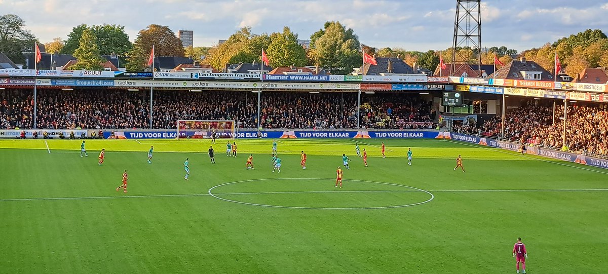 TimHuisman_'s tweet photo. #GAESPA 0-0 https://t.co/eImuwwqQ6q