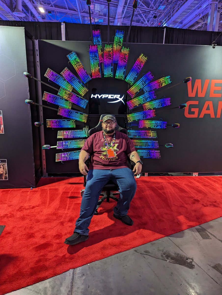 GeneralReeder's tweet photo. #HyperXFamily https://t.co/f94sn2vQ0L