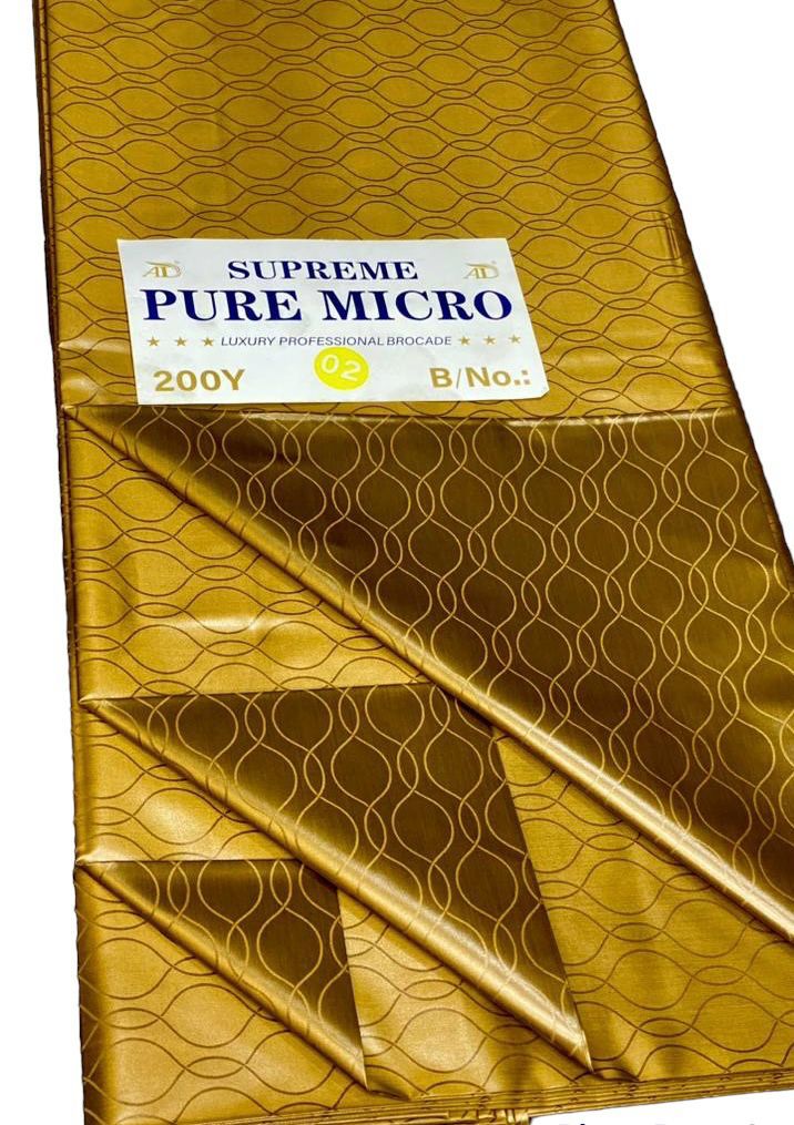 Can I get a RePost.

Pure Micro Brocade
🏷₦4000 per yard
DM Or Whatsapp us on: 08088621492