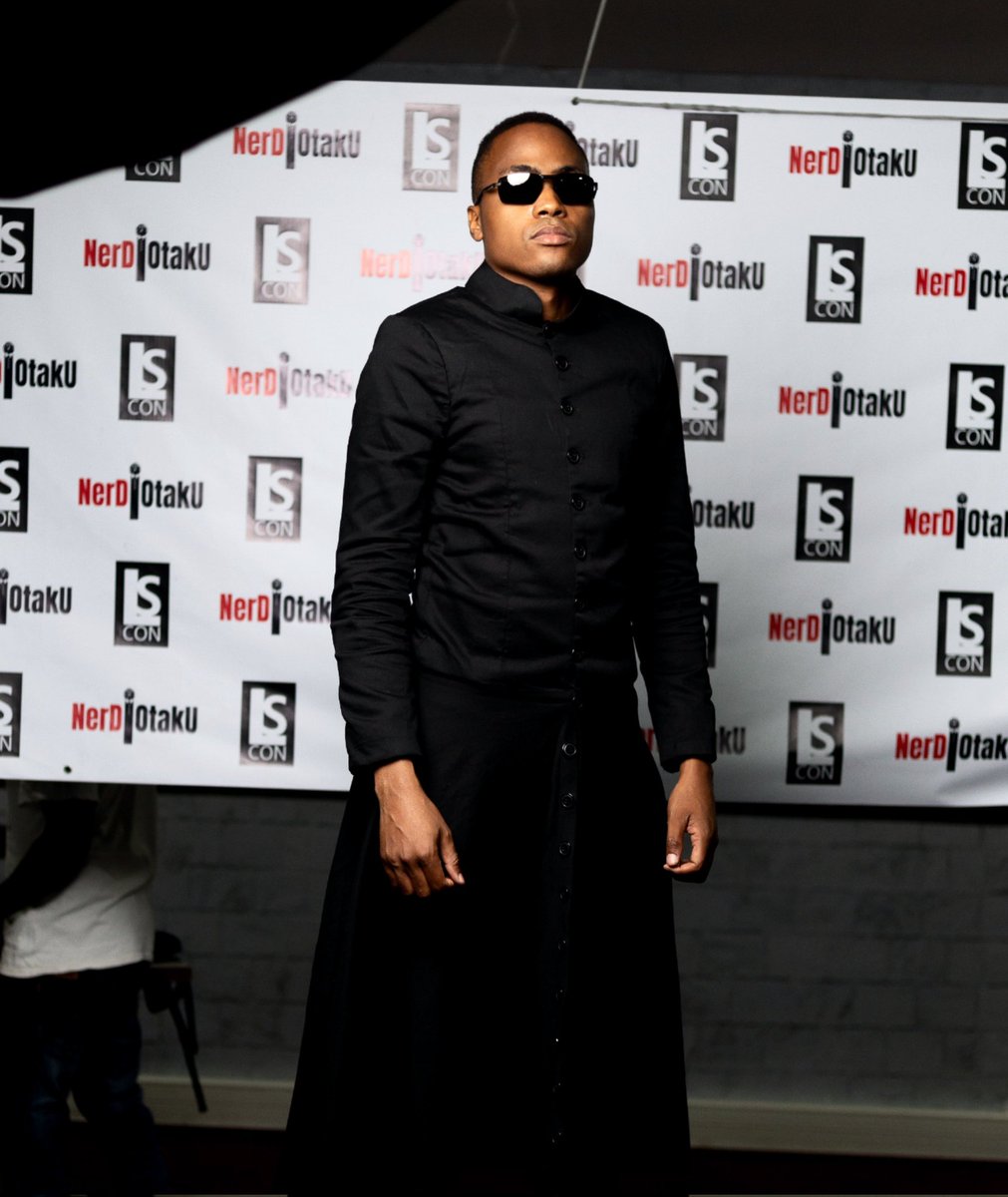 BenasBanda's tweet photo. Neo in The Matrix. Glorious is Morpheus.
#LsCon2023 https://t.co/Lychaou9Hv