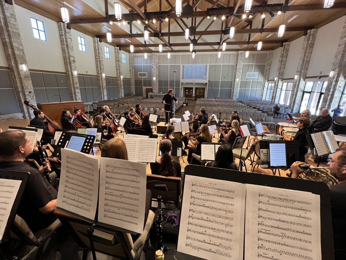 SmartOrchSM's tweet photo. Dress rehearsal! Concert at 3pm! https://t.co/v238cIRd0w