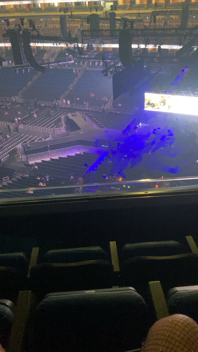 DAIZEEJONAS's tweet photo. Best night seeing my @jonasbrothers @joejonas @nickjonas @kevinjonas #JonasBrothers #joejonas #nickjonas #kevinjonas #jonasbrothersconcert #thetour #fivealbumsonenight https://t.co/jJwLNuRa6N