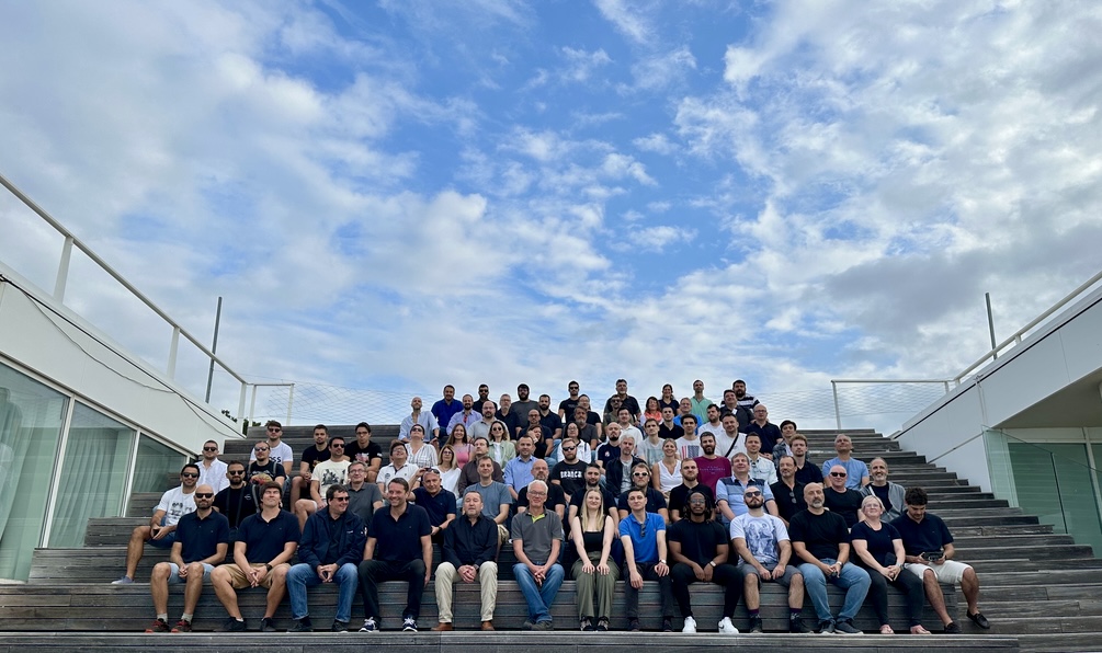 Gracias a todos los equipos de Axiros Europa, Axiros UK, Axiros North America, y Axiros LATAM por esta reunión llena de inspiración, colaboración y momentos inolvidables. Trabajamos juntos para innovar en la #tecnología de las #telecomunicaciones. 🚀

Croacia, octubre de 2023.