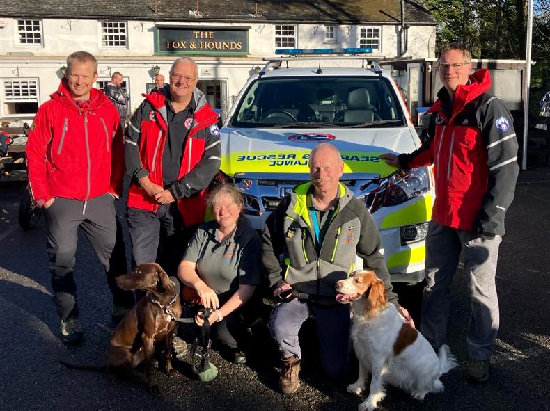 This morning, friends and family of local Paramedic, Del, organised the annual 'Ride Out in memory of Del'. West Cornwall Search & Rescue Team are gratefully one of the recipient charities for the event alongside Cornwall Search Dogs (pictured). Thanks to everyone who attended.