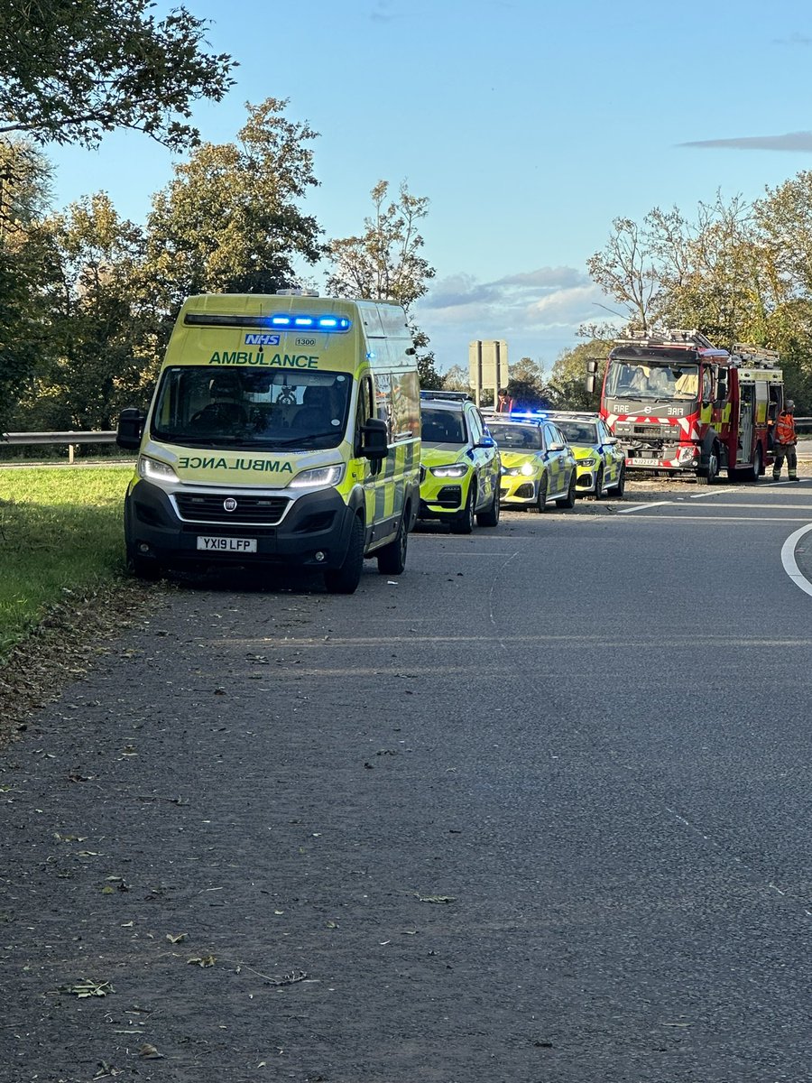 OscarRomeo1268's tweet image. Always amazed by the professionalism of my #999Family colleagues. Great work from everyone following a single vehicle RTC on the #A168 near #Topcliffe Thankfully no injuries but a complex recovery #JESIP