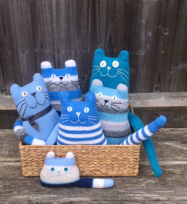 All blue - check our cats out! #handmadehour #etsy #shopindie #ukcrafthour #craftbizparty