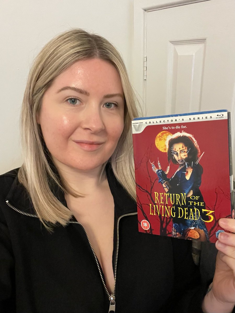 AlissaJxo's tweet photo. What’s your favourite zombie movie? 🧟‍♀️ https://t.co/cLms02a7Td