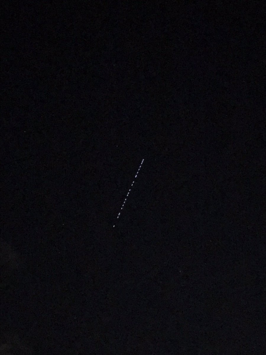 benm_jones's tweet image. The Starlink String of Pearls are so amazing #StringOfPearls #Starlink