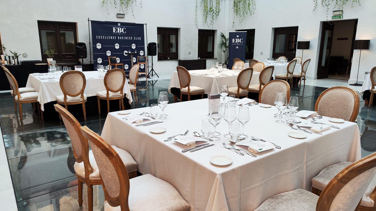 Hemos estado presentes en el Almuerzo-Coloquio con Pablo López CEO de SILBON
Aprendiendo de un gran empresario y una gran persona. 

#Networking #Cordoba