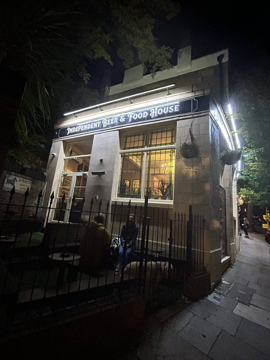 Saving London Pubs tweet media