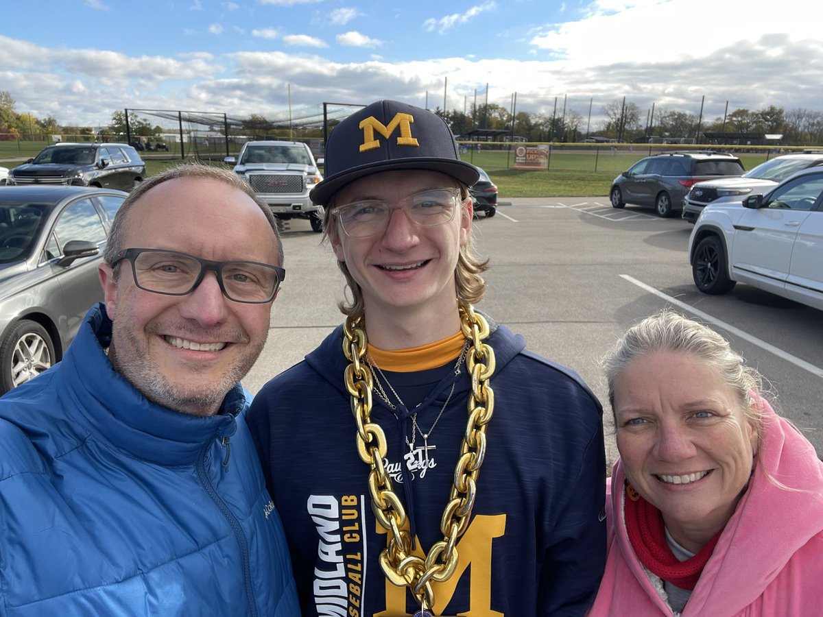 scottnewberry's tweet photo. Whole lotta fun watching @Corbin_Newberry throw a no-no in the first game of bracket play today! After a complete game in game 2 from @AaronThomas2026, waiting to see who they play in the championship game! @AHSRaptorsBase @Baseball_Aves https://t.co/8Oy3rNwklN