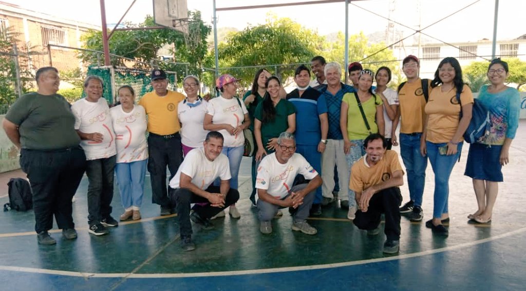 DMvnor's tweet photo. Para la gloria de Dios, Iglesia Boyacá III realiza: Jornada médico-misionera en Boyacá V, Barcelona. Domingo 22/10/23. Medicina General: 23; Medicina Interna: 14; Odontología: 15. Triaje: 41. Charlas 8 remedios naturales. Libros Esperanza para las Familias de Hoy entregados: 30 https://t.co/MbEv3IDWjM