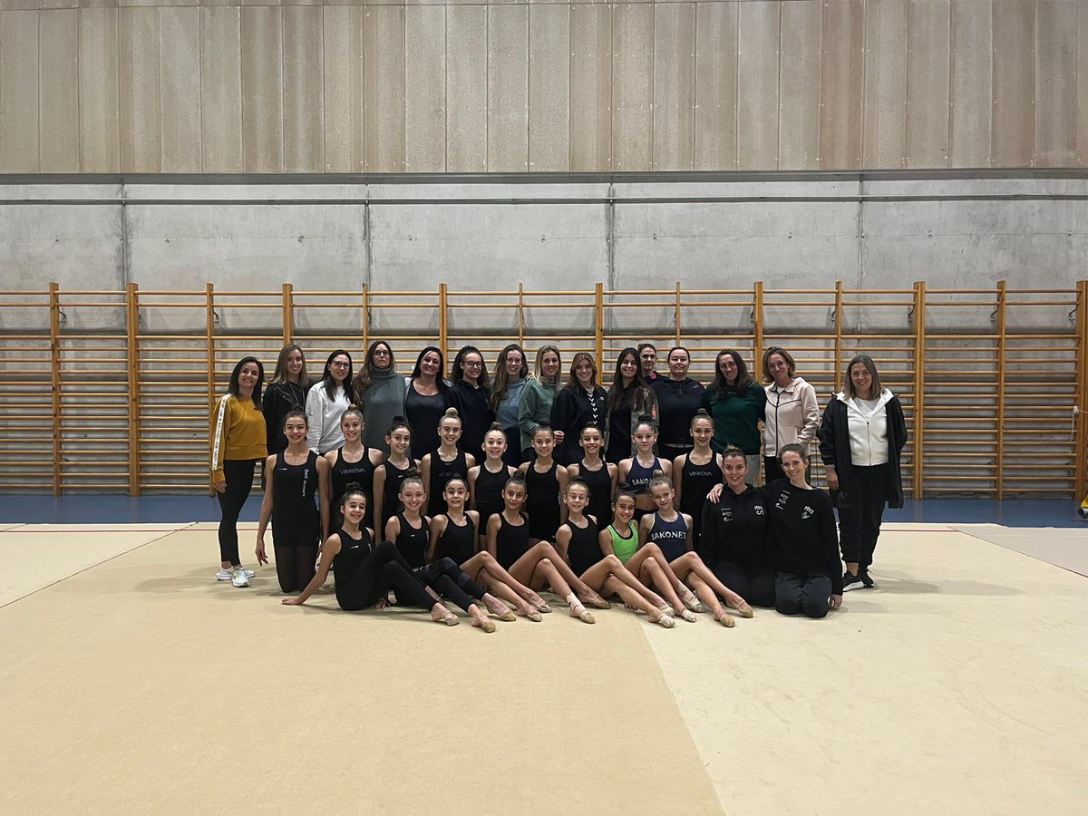 RFEGimnasia's tweet photo. 🔚 Finaliza en Vitoria la sexta jornada de captación de talentos de #GR!

¡Gracias a todas! 💪🏼 https://t.co/rqExlyouxG